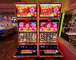 တိုက်ရိုက် ကာစီနို Dealer Baccarat ကစားပုံ